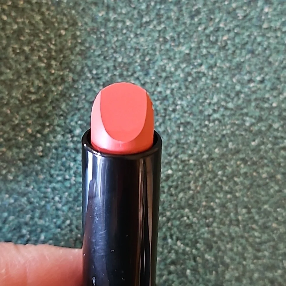 Pop feel lipstick